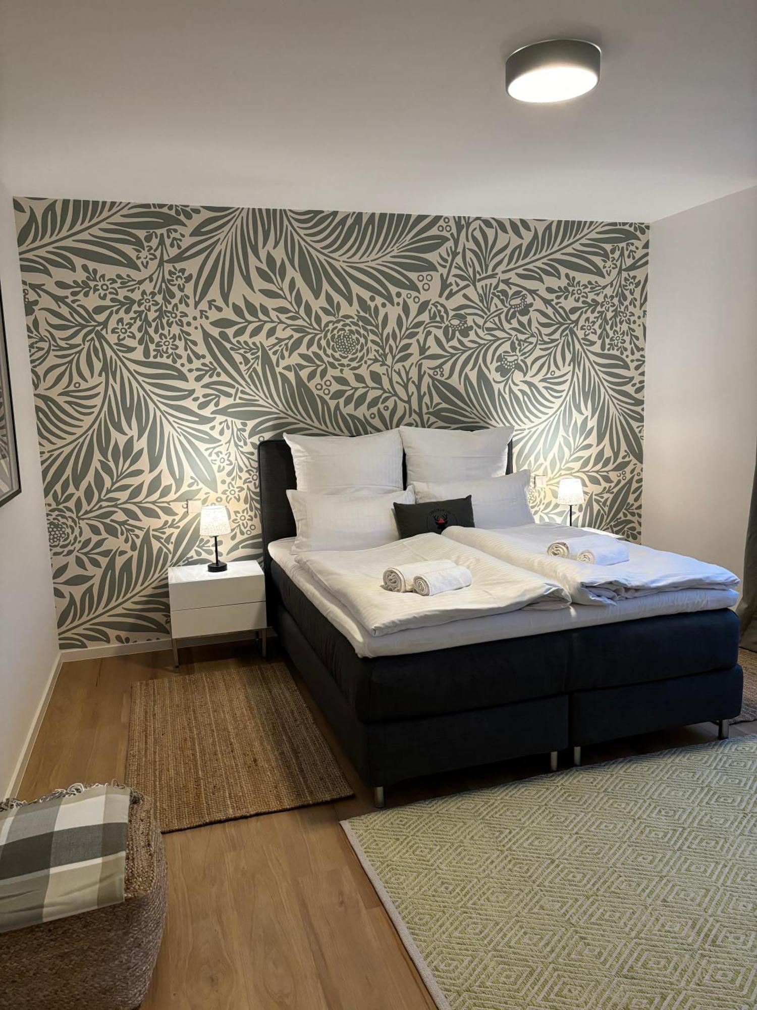 Gesamte Wohnung, Kueche, Parkplatz, Terrasse Bad Bellingen Extérieur photo