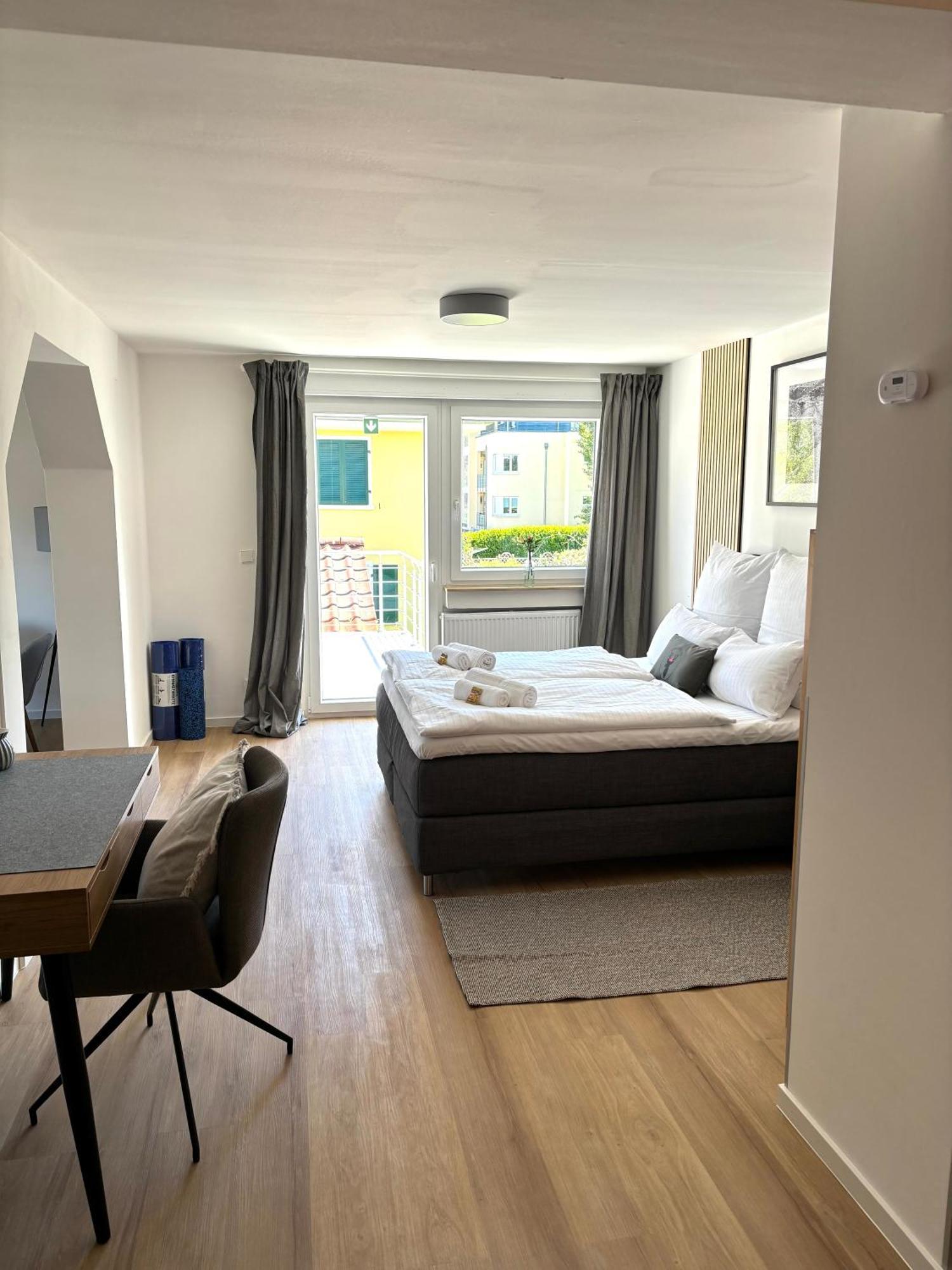 Gesamte Wohnung, Kueche, Parkplatz, Terrasse Bad Bellingen Extérieur photo