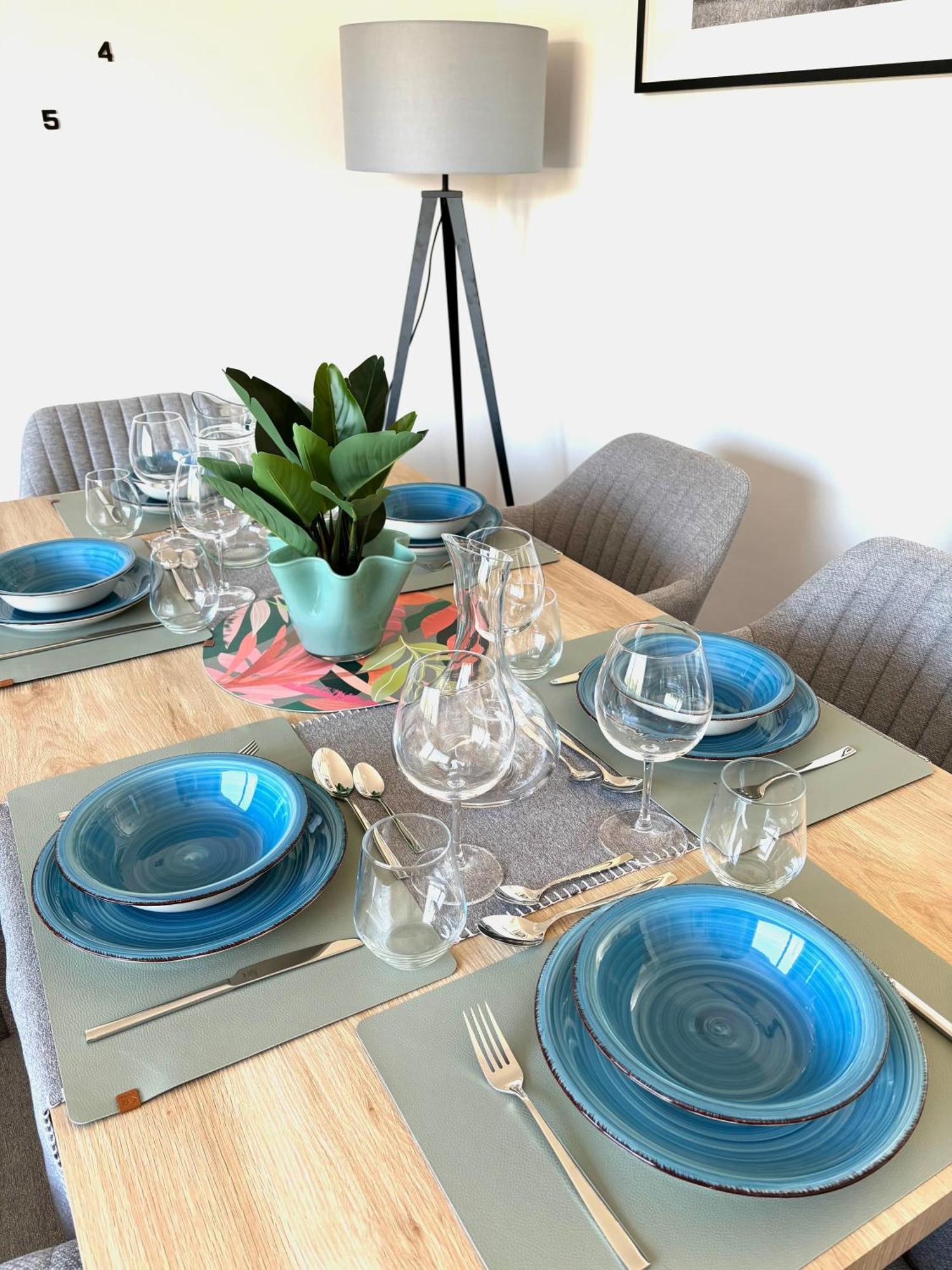 Gesamte Wohnung, Kueche, Parkplatz, Terrasse Bad Bellingen Extérieur photo